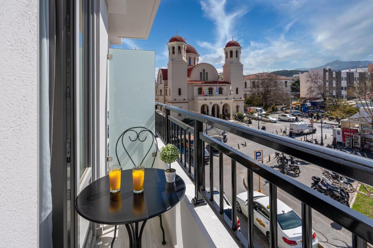 העיירה רתימנו White&Gray Apartment מראה חיצוני תמונה